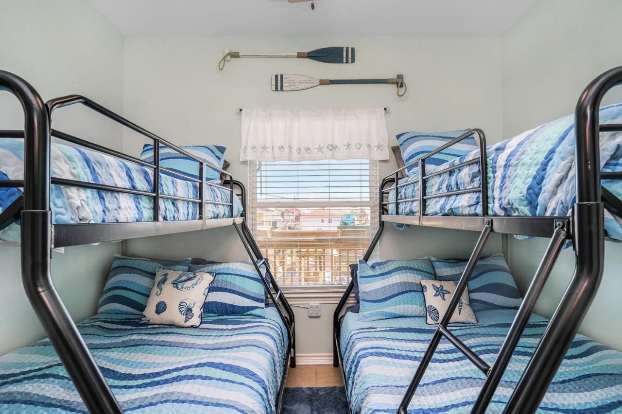 Sea Glass Cottage Кристал Бийч Екстериор снимка